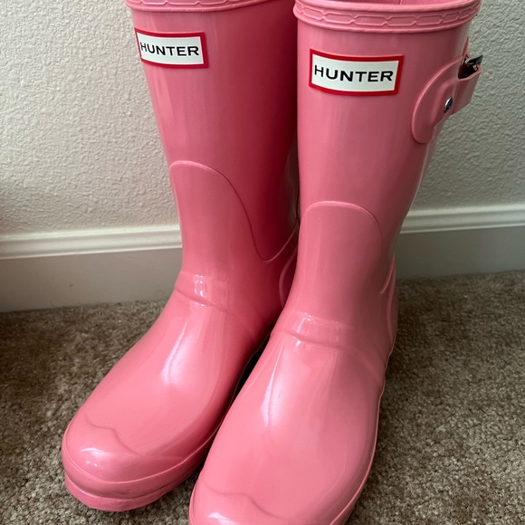 Hunter Rain Boots - pink - size 8 - like new condition - Picture 2 of 5